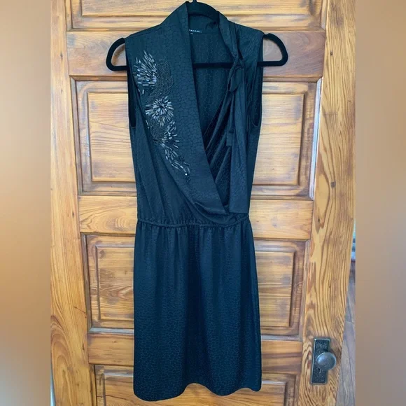 sachin and babi light blue dress Elie Tahari | Dresses | Beautiful Embroidered Elie Tahari Dress Perfect  Condition main image 1